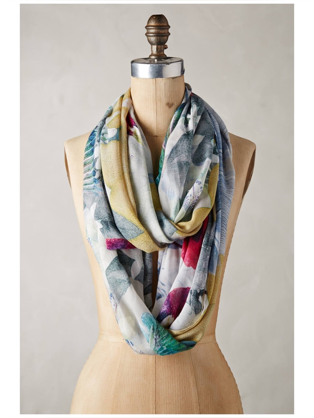 Anthro “Naturalis Infinity Scarf” By Front Row Society